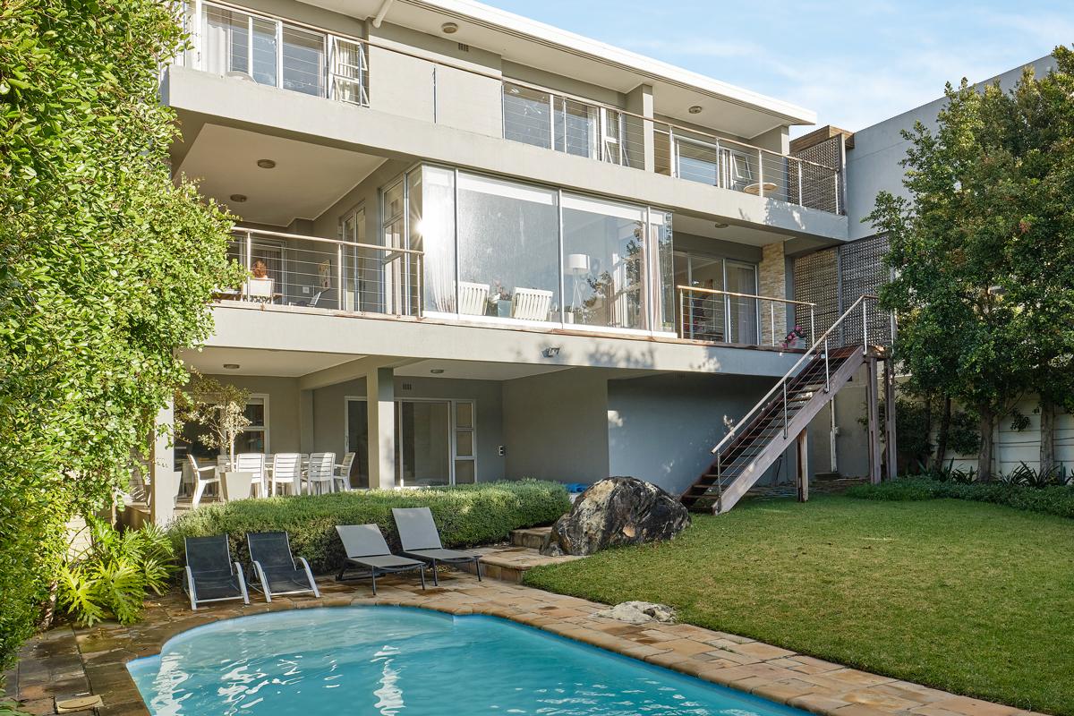 3 Bedroom Property for Sale in Camps Bay Western Cape